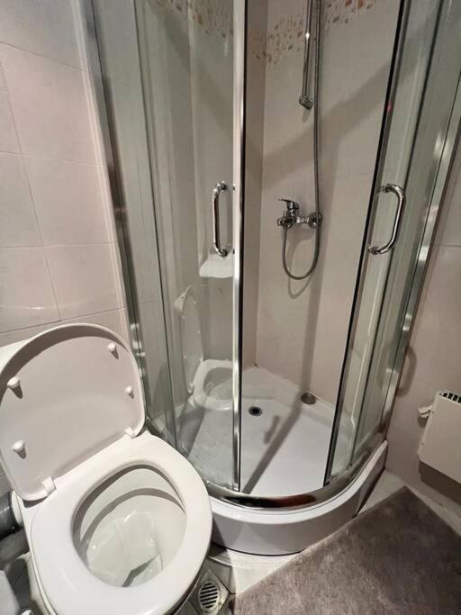 Cozy 1 Bedroom Apartment Next To The Gondola Bansko Exterior foto